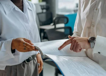 pexels-mikhail-nilov-8297478 (1)